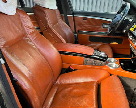 Черный БМВ 7 Серия, объемом двигателя 4 л и пробегом 403 тыс. км за 8500 $, фото 16 на Automoto.ua