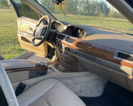 Черный БМВ 7 Серия, объемом двигателя 3 л и пробегом 250 тыс. км за 4200 $, фото 4 на Automoto.ua