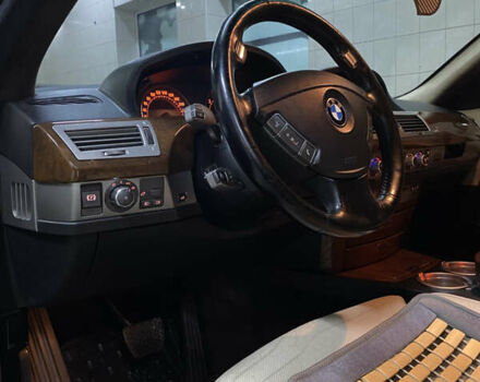 Чорний БМВ 7 Серія, об'ємом двигуна 3.98 л та пробігом 272 тис. км за 6750 $, фото 38 на Automoto.ua