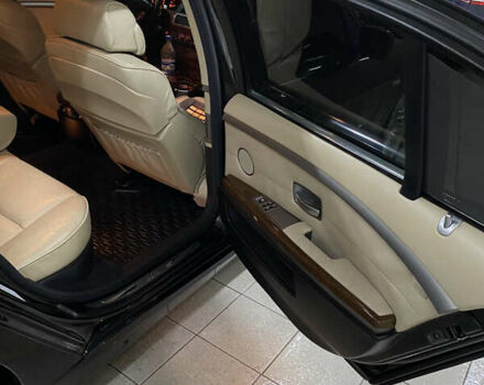 Чорний БМВ 7 Серія, об'ємом двигуна 3.98 л та пробігом 272 тис. км за 6750 $, фото 12 на Automoto.ua