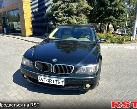 Черный БМВ 7 Серия, объемом двигателя 4.8 л и пробегом 332 тыс. км за 3999 $, фото 1 на Automoto.ua