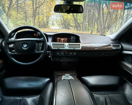 Черный БМВ 7 Серия, объемом двигателя 4.8 л и пробегом 270 тыс. км за 7350 $, фото 15 на Automoto.ua