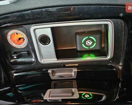 Чорний БМВ 7 Серія, об'ємом двигуна 4.8 л та пробігом 207 тис. км за 9999 $, фото 15 на Automoto.ua