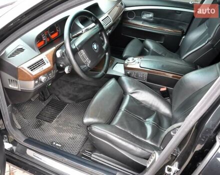 Черный БМВ 7 Серия, объемом двигателя 4.8 л и пробегом 270 тыс. км за 7400 $, фото 16 на Automoto.ua