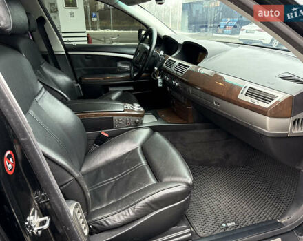 Черный БМВ 7 Серия, объемом двигателя 4.8 л и пробегом 270 тыс. км за 6750 $, фото 21 на Automoto.ua