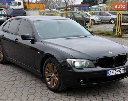 Черный БМВ 7 Серия, объемом двигателя 4.8 л и пробегом 270 тыс. км за 7400 $, фото 5 на Automoto.ua