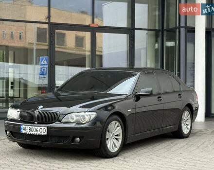 Черный БМВ 7 Серия, объемом двигателя 4 л и пробегом 280 тыс. км за 8000 $, фото 1 на Automoto.ua