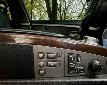 Черный БМВ 7 Серия, объемом двигателя 3 л и пробегом 250 тыс. км за 9000 $, фото 7 на Automoto.ua