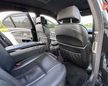 Черный БМВ 7 Серия, объемом двигателя 0 л и пробегом 205 тыс. км за 10000 $, фото 44 на Automoto.ua