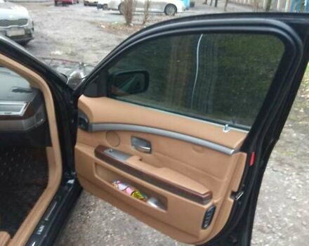Чорний БМВ 7 Серія, об'ємом двигуна 3 л та пробігом 236 тис. км за 9799 $, фото 7 на Automoto.ua