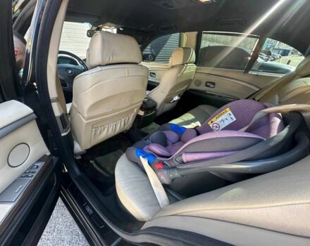 Черный БМВ 7 Серия, объемом двигателя 3 л и пробегом 340 тыс. км за 10000 $, фото 5 на Automoto.ua