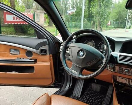 Черный БМВ 7 Серия, объемом двигателя 4.8 л и пробегом 224 тыс. км за 14000 $, фото 11 на Automoto.ua