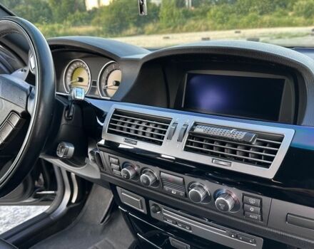 Чорний БМВ 7 Серія, об'ємом двигуна 4.8 л та пробігом 205 тис. км за 10000 $, фото 11 на Automoto.ua