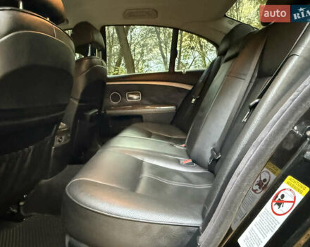 Черный БМВ 7 Серия, объемом двигателя 4.8 л и пробегом 270 тыс. км за 7350 $, фото 18 на Automoto.ua