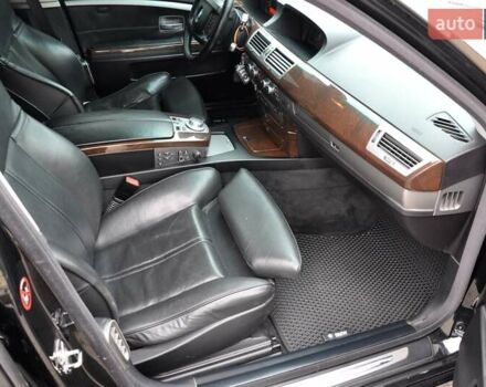 Черный БМВ 7 Серия, объемом двигателя 4.8 л и пробегом 270 тыс. км за 7400 $, фото 28 на Automoto.ua