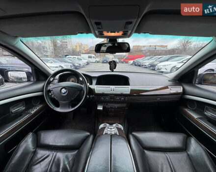 Чорний БМВ 7 Серія, об'ємом двигуна 2.99 л та пробігом 356 тис. км за 8800 $, фото 15 на Automoto.ua