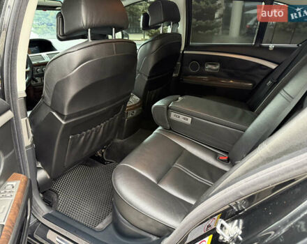 Черный БМВ 7 Серия, объемом двигателя 4.8 л и пробегом 270 тыс. км за 6750 $, фото 16 на Automoto.ua