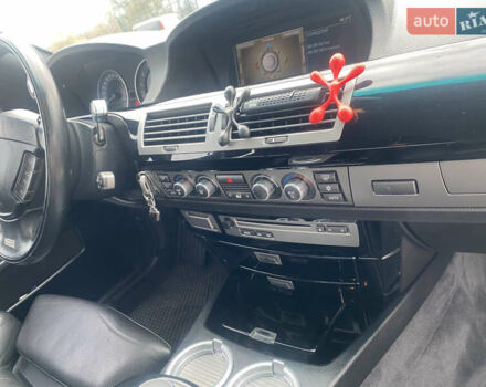 Чорний БМВ 7 Серія, об'ємом двигуна 4.8 л та пробігом 370 тис. км за 12400 $, фото 21 на Automoto.ua