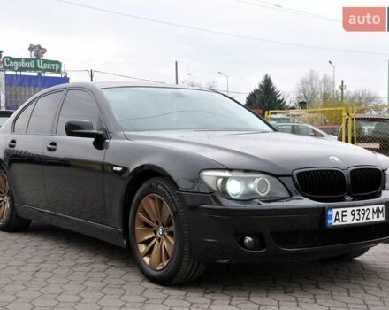Черный БМВ 7 Серия, объемом двигателя 4.8 л и пробегом 270 тыс. км за 7400 $, фото 6 на Automoto.ua