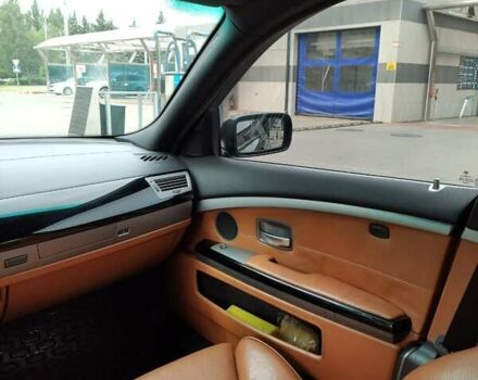 Черный БМВ 7 Серия, объемом двигателя 4.8 л и пробегом 224 тыс. км за 14000 $, фото 10 на Automoto.ua