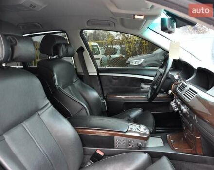 Черный БМВ 7 Серия, объемом двигателя 4.8 л и пробегом 270 тыс. км за 7400 $, фото 29 на Automoto.ua