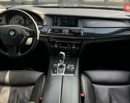 Чорний БМВ 7 Серія, об'ємом двигуна 4.4 л та пробігом 141 тис. км за 13500 $, фото 28 на Automoto.ua