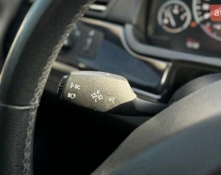 Чорний БМВ 7 Серія, об'ємом двигуна 4.4 л та пробігом 141 тис. км за 13500 $, фото 37 на Automoto.ua