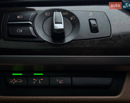 Чорний БМВ 7 Серія, об'ємом двигуна 2.99 л та пробігом 259 тис. км за 12999 $, фото 47 на Automoto.ua