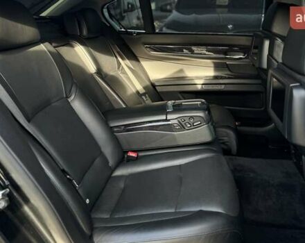 Чорний БМВ 7 Серія, об'ємом двигуна 4.4 л та пробігом 141 тис. км за 13500 $, фото 21 на Automoto.ua