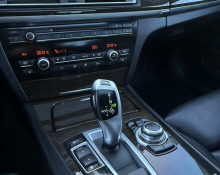 Чорний БМВ 7 Серія, об'ємом двигуна 2.98 л та пробігом 207 тис. км за 13999 $, фото 46 на Automoto.ua