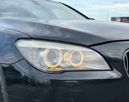 Черный БМВ 7 Серия, объемом двигателя 3 л и пробегом 298 тыс. км за 14290 $, фото 12 на Automoto.ua