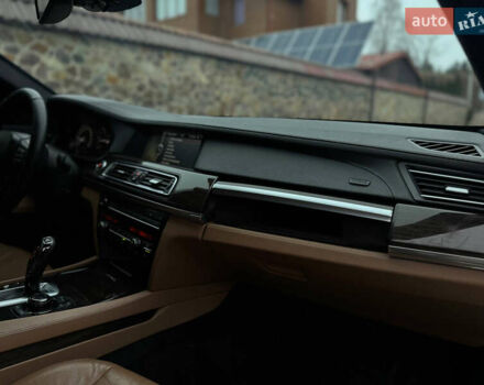 Чорний БМВ 7 Серія, об'ємом двигуна 2.99 л та пробігом 259 тис. км за 12999 $, фото 39 на Automoto.ua