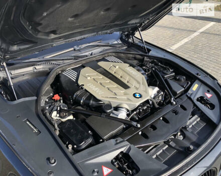 Черный БМВ 7 Серия, объемом двигателя 4.39 л и пробегом 169 тыс. км за 13000 $, фото 13 на Automoto.ua