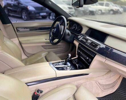 Черный БМВ 7 Серия, объемом двигателя 4.4 л и пробегом 200 тыс. км за 8500 $, фото 7 на Automoto.ua