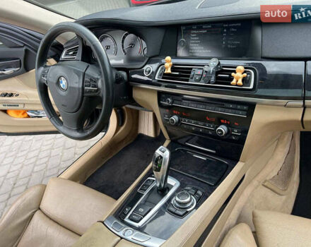 Черный БМВ 7 Серия, объемом двигателя 3 л и пробегом 298 тыс. км за 14290 $, фото 41 на Automoto.ua