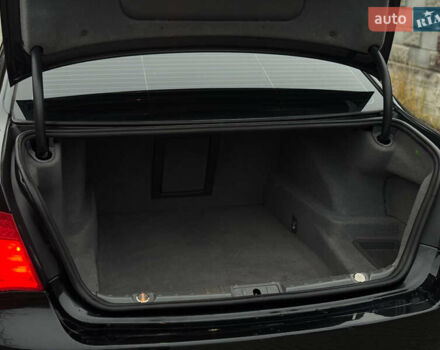 Чорний БМВ 7 Серія, об'ємом двигуна 2.99 л та пробігом 259 тис. км за 12999 $, фото 24 на Automoto.ua