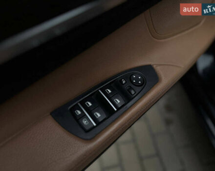 Чорний БМВ 7 Серія, об'ємом двигуна 2.99 л та пробігом 259 тис. км за 12999 $, фото 27 на Automoto.ua