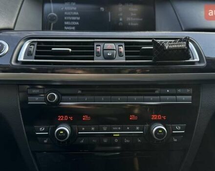 Чорний БМВ 7 Серія, об'ємом двигуна 4.4 л та пробігом 141 тис. км за 13500 $, фото 32 на Automoto.ua