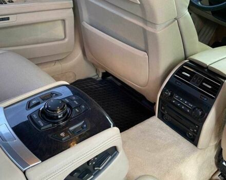 Черный БМВ 7 Серия, объемом двигателя 4.4 л и пробегом 200 тыс. км за 8500 $, фото 6 на Automoto.ua