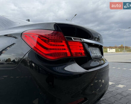 Чорний БМВ 7 Серія, об'ємом двигуна 2.98 л та пробігом 207 тис. км за 13999 $, фото 17 на Automoto.ua