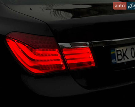 Чорний БМВ 7 Серія, об'ємом двигуна 2.99 л та пробігом 259 тис. км за 12999 $, фото 22 на Automoto.ua