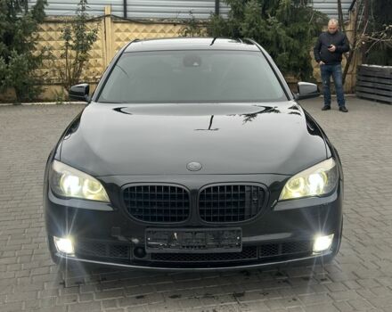 Чорний БМВ 7 Серія, об'ємом двигуна 4.4 л та пробігом 280 тис. км за 9000 $, фото 1 на Automoto.ua