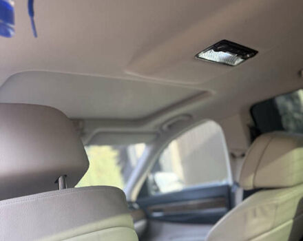 Черный БМВ 7 Серия, объемом двигателя 2.99 л и пробегом 390 тыс. км за 14000 $, фото 11 на Automoto.ua