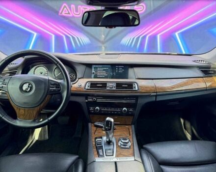 БМВ 7 Серия 2009 в Запорожье на Automoto.ua Черный БМВ 7 Серия, объемом двигателя 3 л и пробегом 201 тыс. км за 13499 $, фото 10 на Automoto.ua
