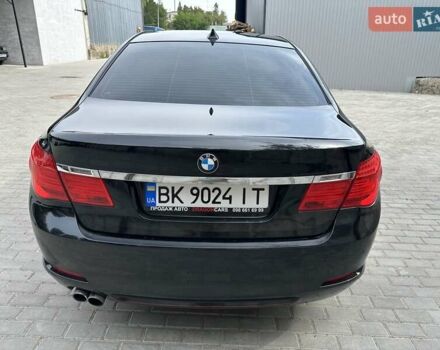 Черный БМВ 7 Серия, объемом двигателя 2.99 л и пробегом 311 тыс. км за 14300 $, фото 10 на Automoto.ua