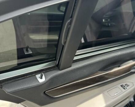 Черный БМВ 7 Серия, объемом двигателя 2.99 л и пробегом 311 тыс. км за 14300 $, фото 17 на Automoto.ua