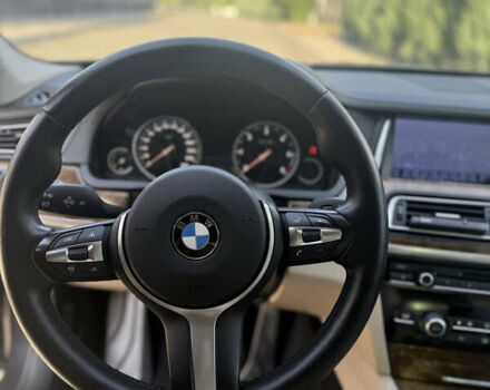 Черный БМВ 7 Серия, объемом двигателя 2.99 л и пробегом 390 тыс. км за 14000 $, фото 8 на Automoto.ua