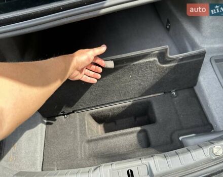 Черный БМВ 7 Серия, объемом двигателя 2.99 л и пробегом 311 тыс. км за 14300 $, фото 26 на Automoto.ua