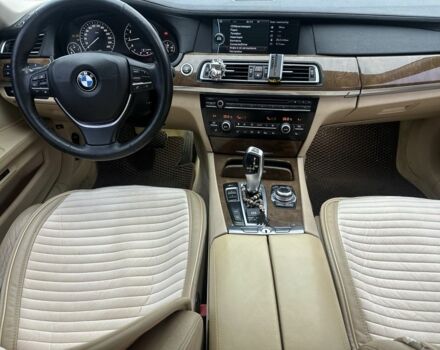 Чорний БМВ 7 Серія, об'ємом двигуна 4.4 л та пробігом 280 тис. км за 9000 $, фото 7 на Automoto.ua