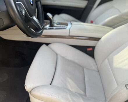 Черный БМВ 7 Серия, объемом двигателя 2.99 л и пробегом 390 тыс. км за 14000 $, фото 9 на Automoto.ua